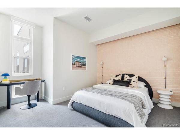 2880 Zuni #507, Denver, CO 80211