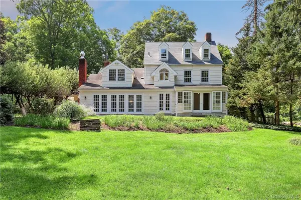 264 Titicus RD, North Salem, NY 10560