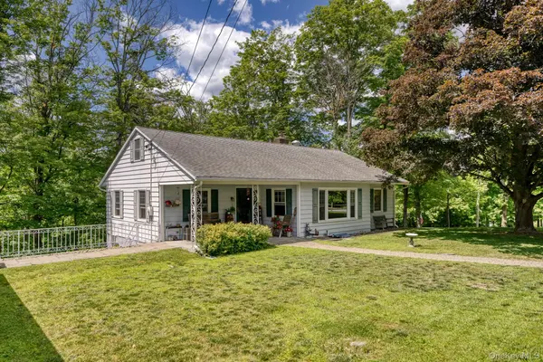 34 Rifton TER, Esopus, NY 12471