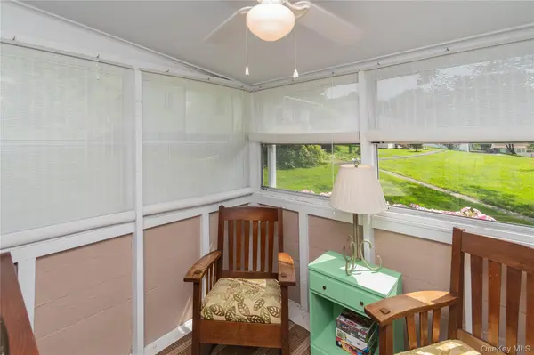7 Brodie RD #14, Hopewell Junction, NY 12533
