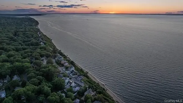 112 Shore DR, Sound Beach, NY 11789