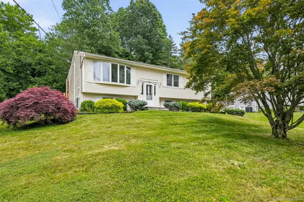 53 Everett RD, Carmel, NY 10512