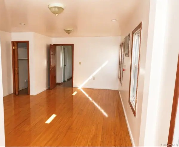 11403 111th AVE, South Ozone Park, NY 11420