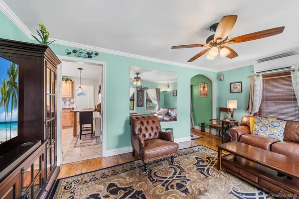 1047 Cornwell AVE, Baldwin, NY 11510