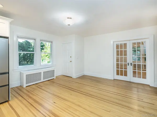 5 Titus RD #2, Glen Cove, NY 11542