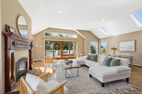 155 2nd AVE, Peconic, NY 11958