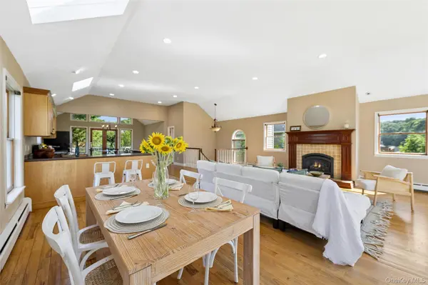 155 2nd AVE, Peconic, NY 11958