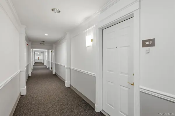 28 N De Baun AVE #308, Suffern, NY 10901