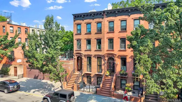 195 Greene AVE, Brooklyn, NY 11238