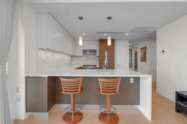 134-37 35th Ave #11A, Flushing, NY 11354