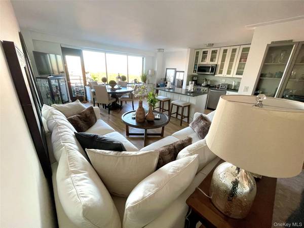 372 Central Park West #20K, New York (manhattan), NY 10025
