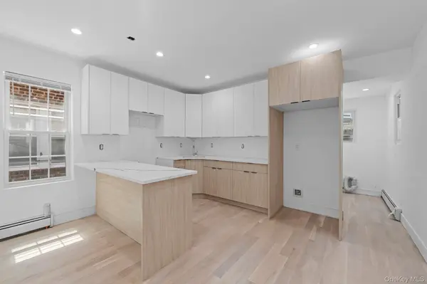 137-64 Westgate ST, Springfield Gardens, NY 11413