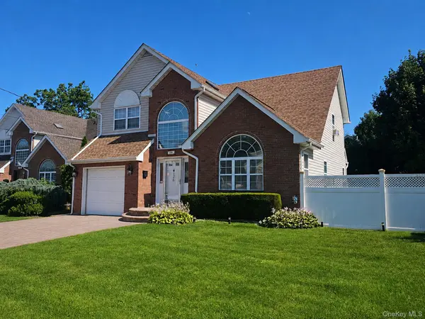 126 Washington AVE, Roosevelt, NY 11575