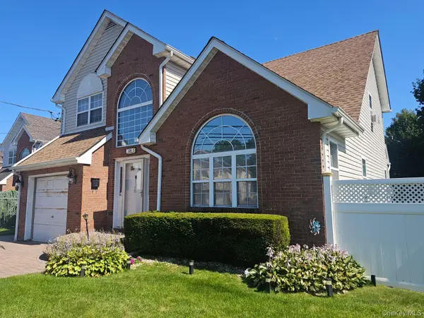 126 Washington AVE, Roosevelt, NY 11575