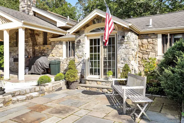 103 Church Hill RD, Carmel, NY 10512