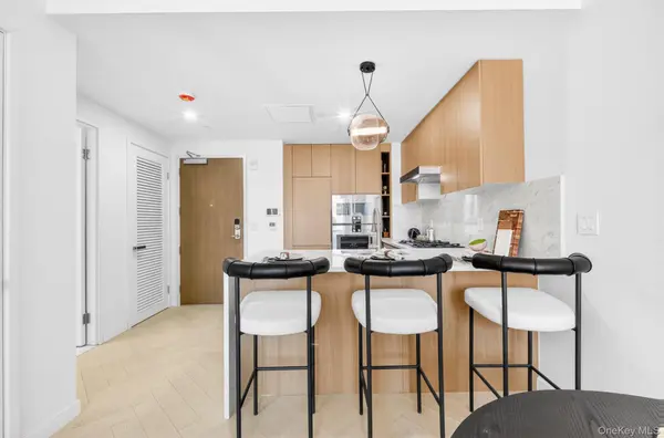 133-25 37TH AVE #3L, Flushing, NY 11354
