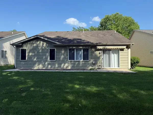 6418 Grosbeak Court, Hobart, IN 46342