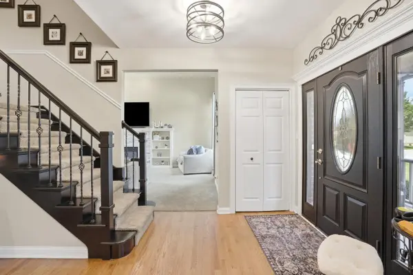 10626 Erie Drive, Crown Point, IN 46307