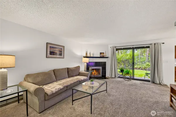 75 NW Columbia #B101, Oak Harbor, WA 98277