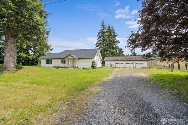 36 Lebam RD,  Raymond,  WA 98577