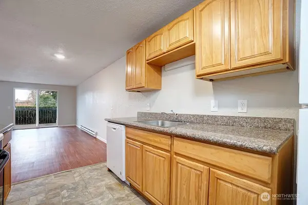 15409 9th AVE SW, Burien, WA 98166