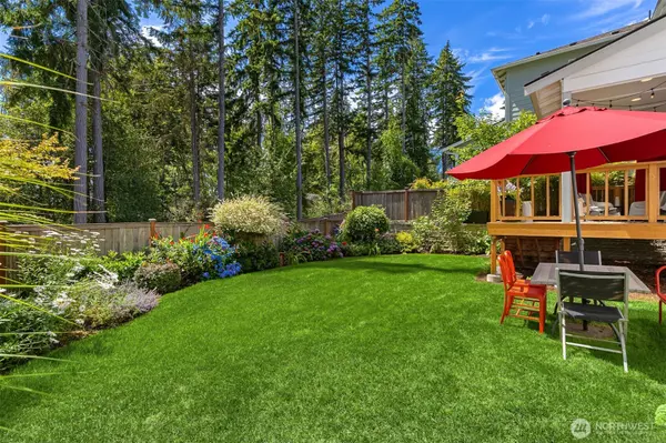 2447 NE Athlon CT, Poulsbo, WA 98370