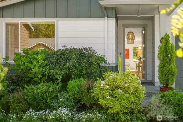 2447 NE Athlon CT, Poulsbo, WA 98370