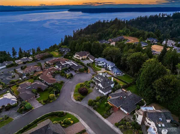 6613 136th PL SW, Edmonds, WA 98026