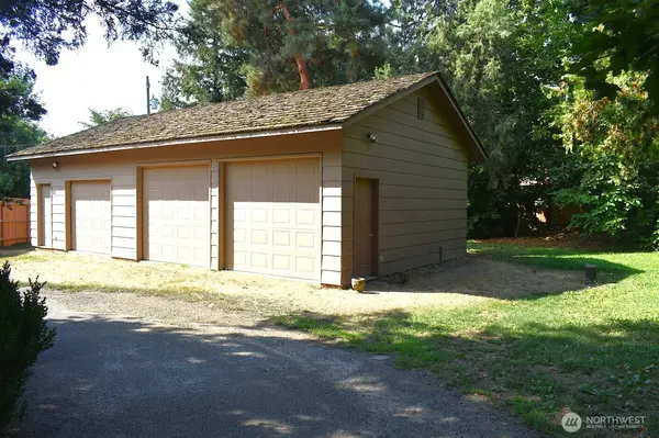 121 Chateau LN, Walla Walla, WA 99362