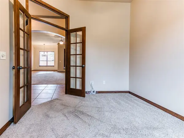 13161 Red Oak DR, Choctaw, OK 73020