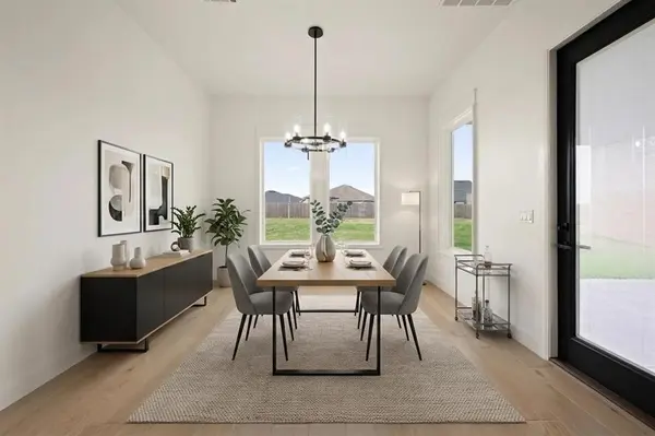 15437 Capri LN, Edmond, OK 73013