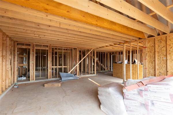 12501 SW 31st ST, Yukon, OK 73099