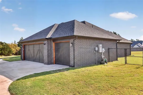 19180 N County Line RD, Piedmont, OK 73078
