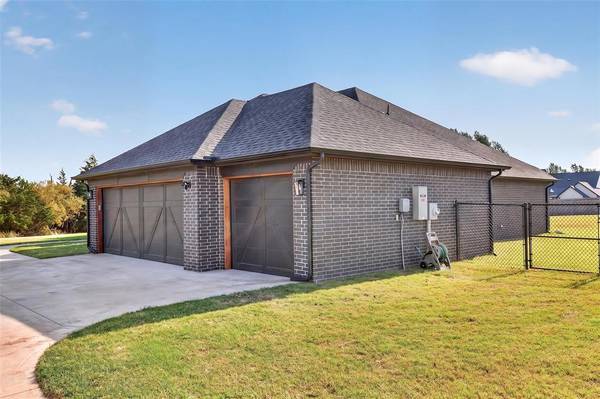 19180 N County Line RD, Piedmont, OK 73078
