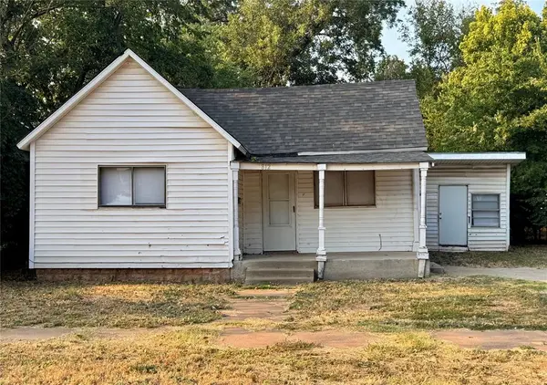 812 W Colorado AVE, Chickasha, OK 73018