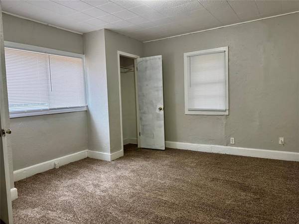 812 W Colorado AVE, Chickasha, OK 73018