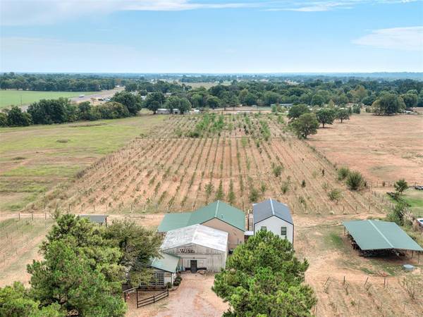 7050 Slaughterville RD, Slaughterville, OK 73051