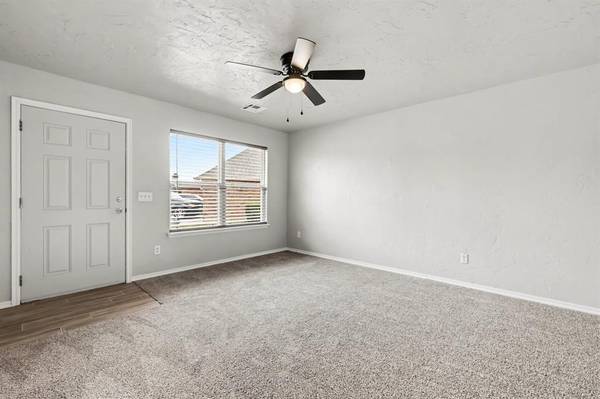 9600 SW 17th ST, Oklahoma City, OK 73128