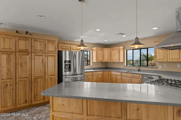17708 W Westward DR, Yarnell, AZ 85362