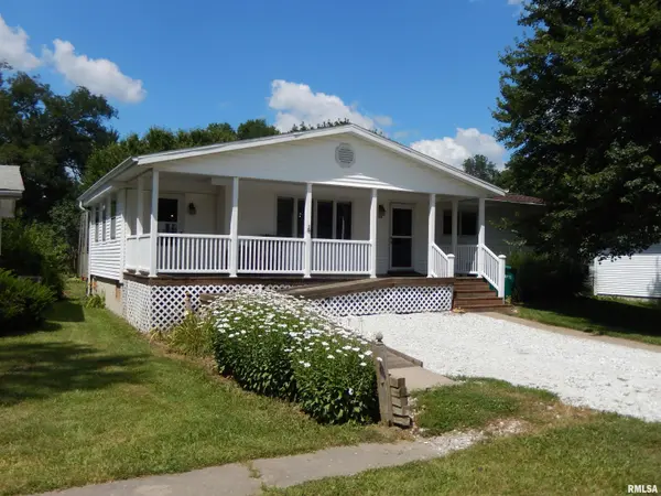 330 W STATE ST, Good Hope, IL 61438
