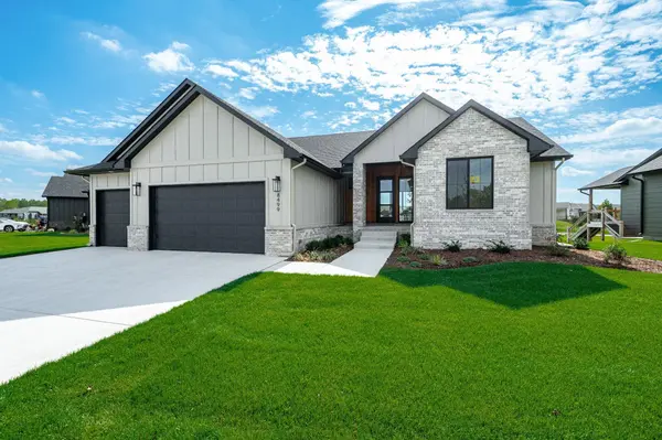 8499 W Pebble st, Maize, KS 67101