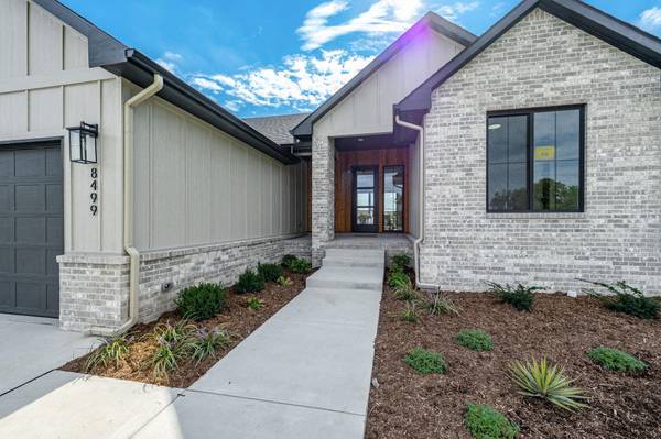 8499 W Pebble st, Maize, KS 67101