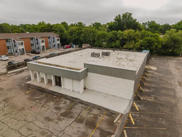 2234 S Oliver, Wichita, KS 67218