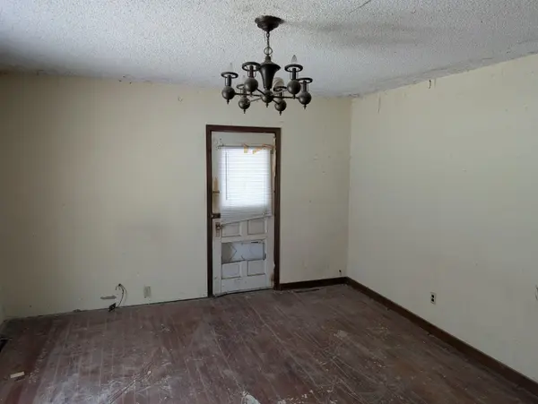 731 Bluff, Augusta, KS 67010