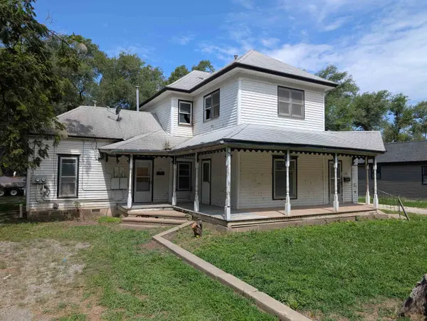 731 Bluff, Augusta, KS 67010