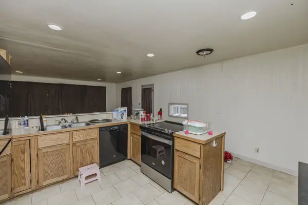 1942 N Jeanette, Wichita, KS 67203