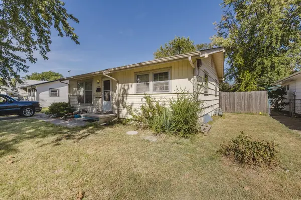 2616 S Oak, Wichita, KS 67217