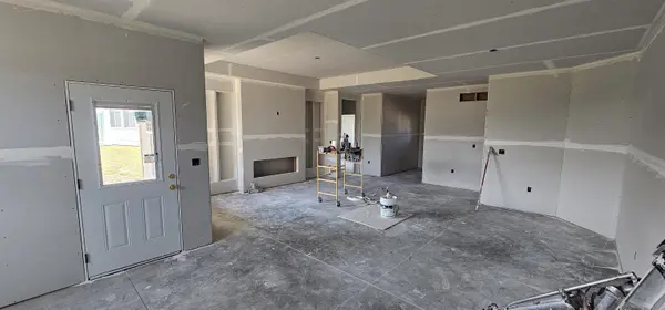 728 N Red Bud Ave., Valley Center, KS 67147
