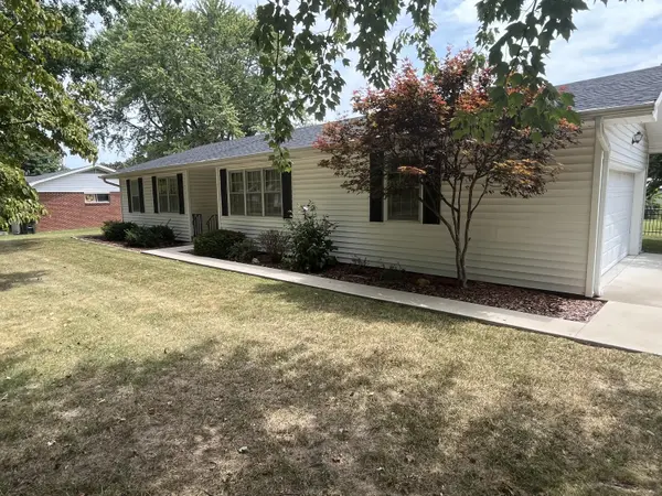 1220 Tyler Street, Aurora, MO 65605