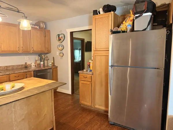 440 W 1st Street, Mountain Grove, MO 65711